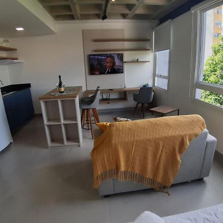 Studio Contemporaneo Em Predio Novo Порту Алегри Екстериор снимка